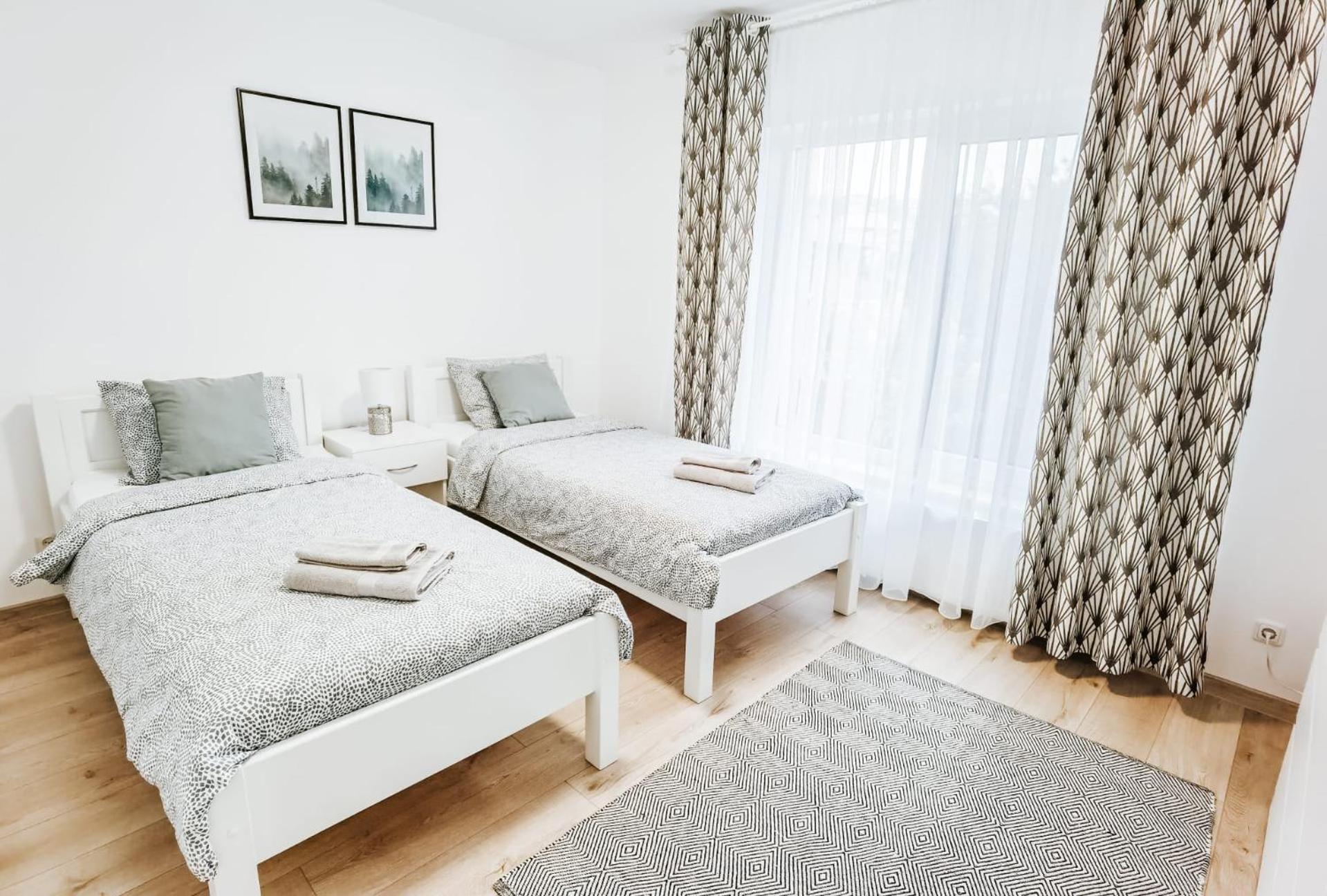 Silver Eden Apartments Cluj-Napoca Luaran gambar